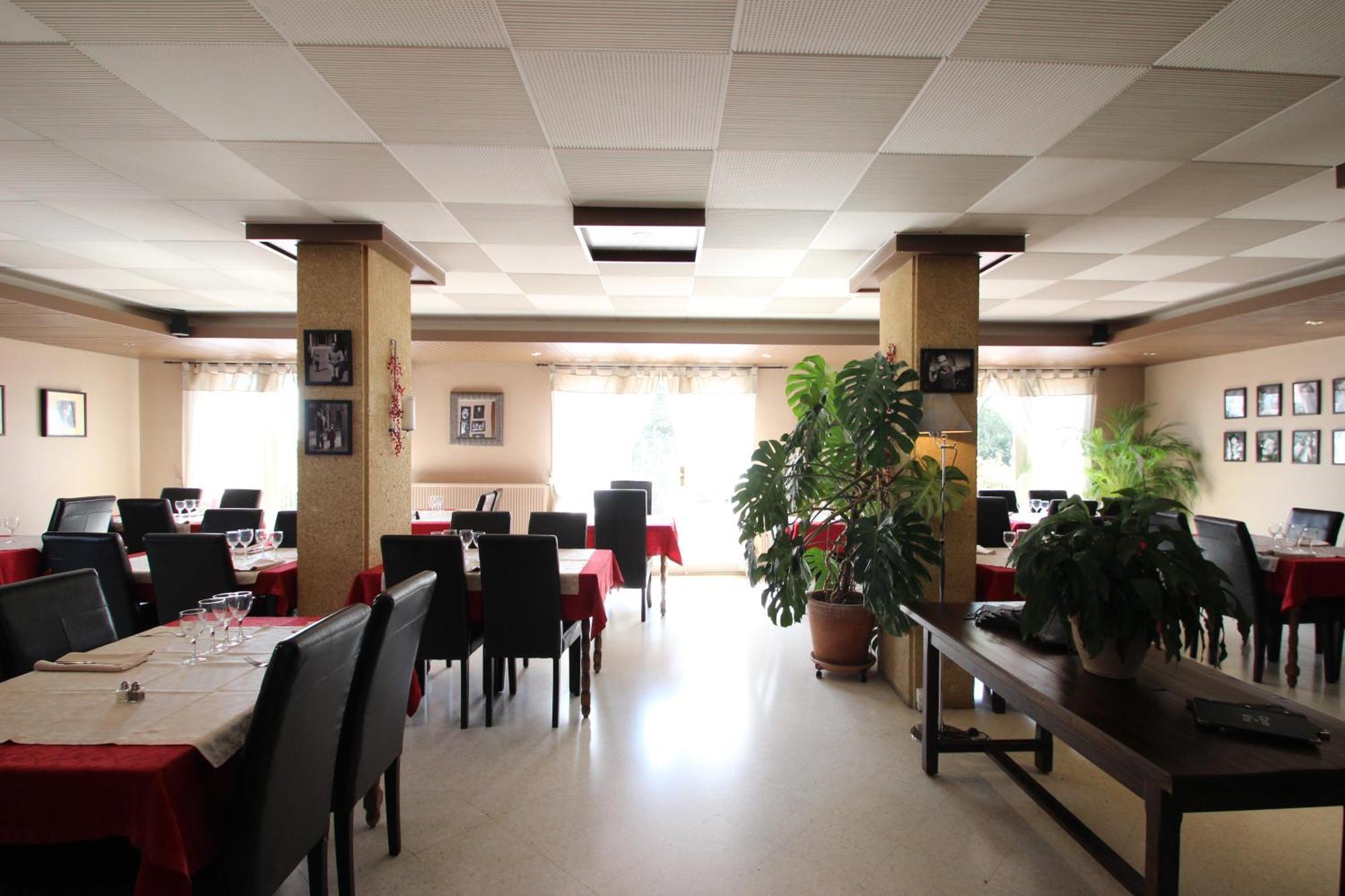 Hotel Le Valaurie Saint-Nazaire  Buitenkant foto