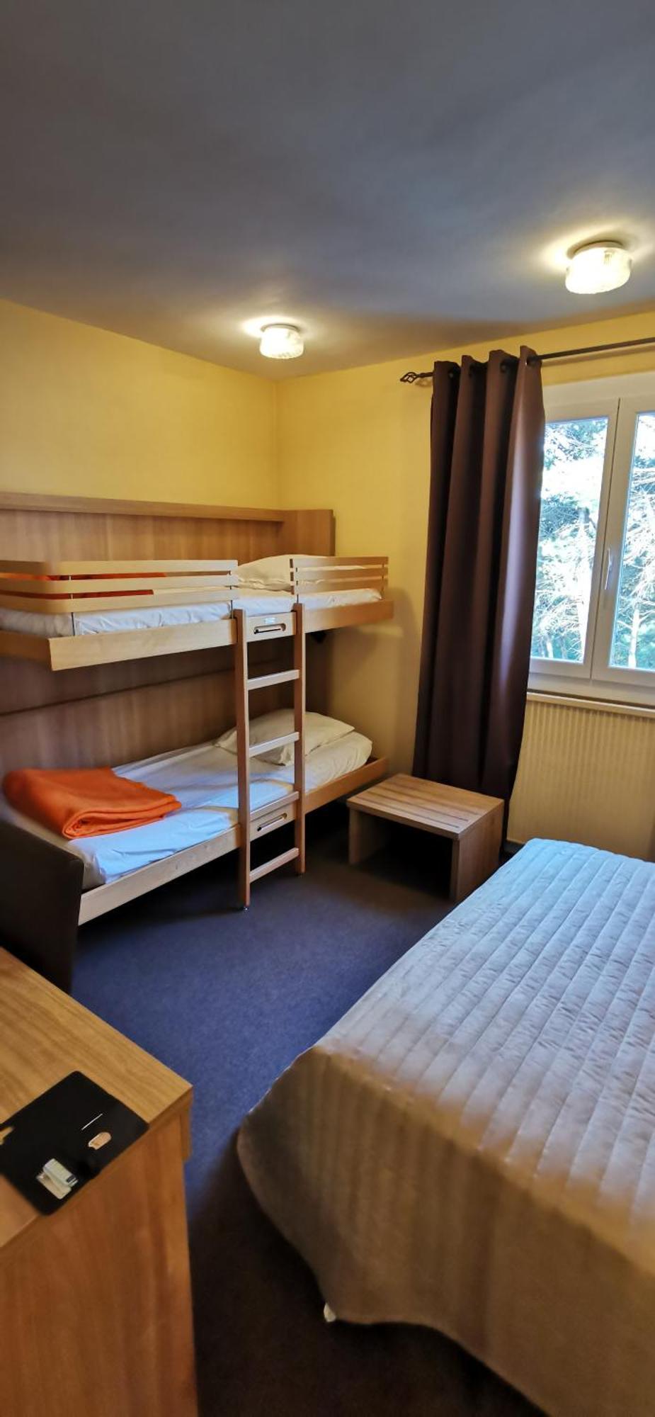 Hotel Le Valaurie Saint-Nazaire  Buitenkant foto