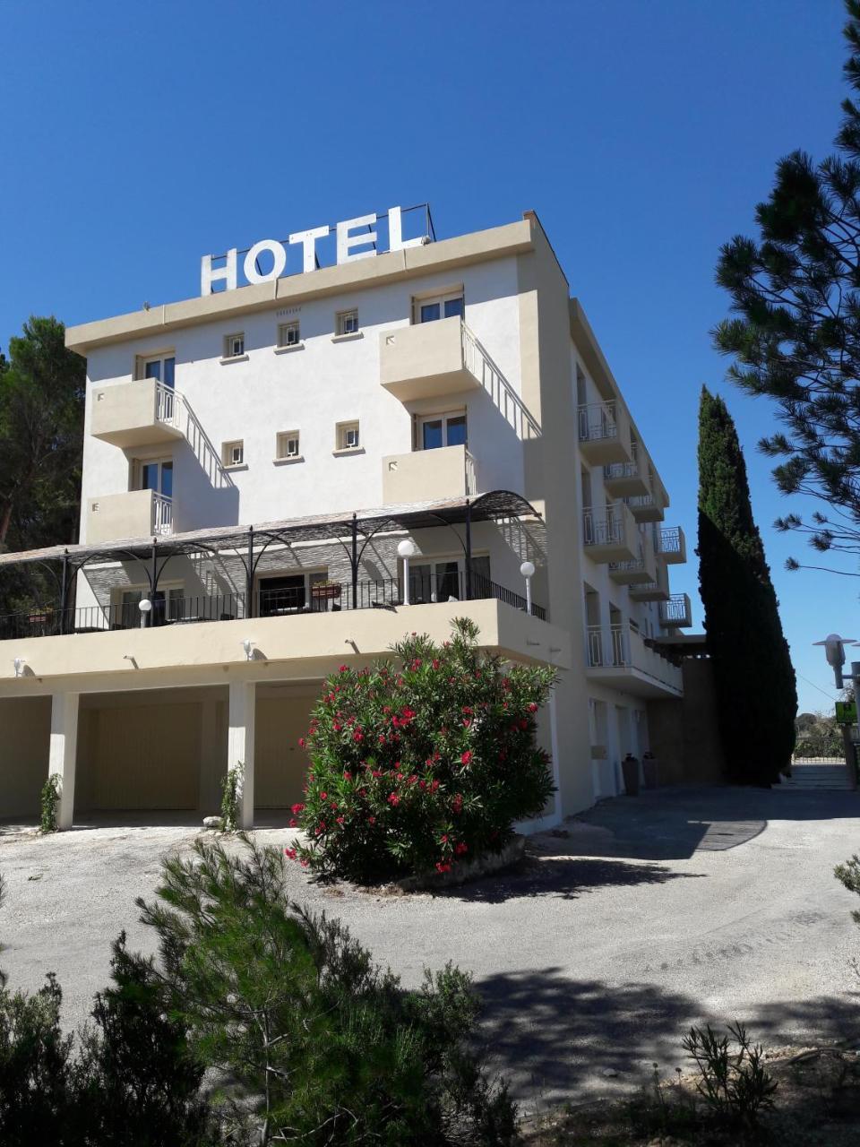 Hotel Le Valaurie Saint-Nazaire  Buitenkant foto